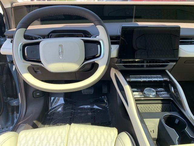 2025 Lincoln Nautilus Black Label