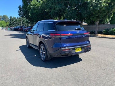 2023 INFINITI QX60 LUXE