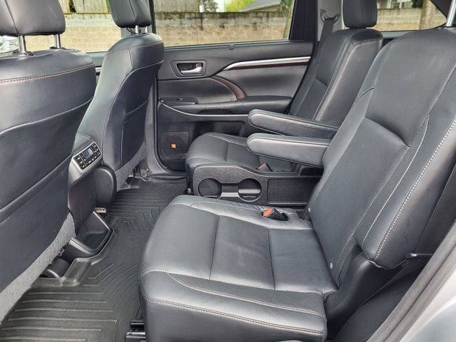 2015 Toyota Highlander Limited Platinum V6