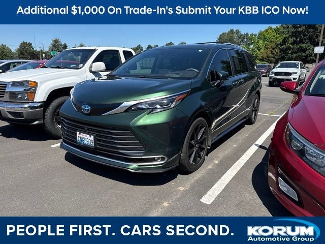 2024 Toyota Sienna Platinum 7 Passenger