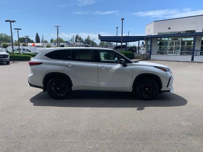 2023 Toyota Highlander XSE