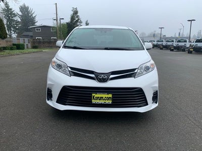 2019 Toyota Sienna LE 7 Passenger