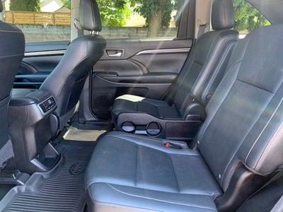 2016 Toyota Highlander Limited