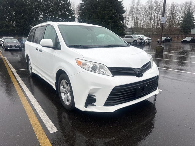 2020 Toyota Sienna L 7 Passenger