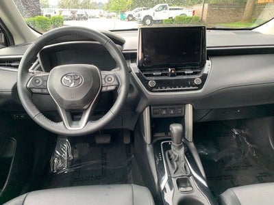 2024 Toyota Corolla Cross XLE