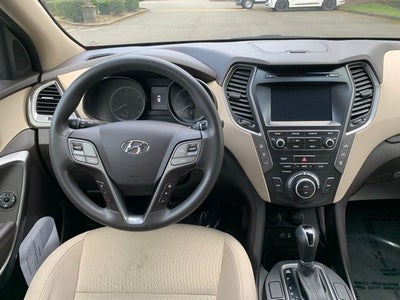 2018 Hyundai Santa Fe SE