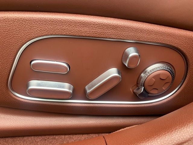 2024 Genesis G90 3.5T e-SC