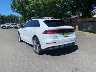 2021 Audi Q8 55 Premium quattro