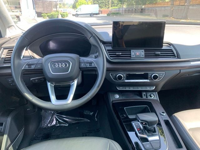 2022 Audi Q5 45 S line Premium quattro