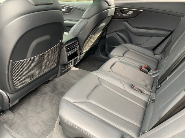 2022 Audi Q8 55 Prestige quattro