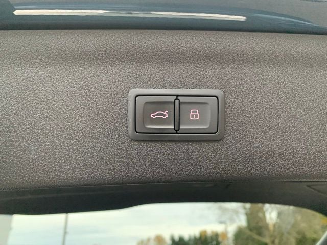 2018 Audi Q3 2.0T Premium Plus quattro