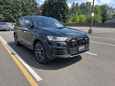 2022 Audi Q7 55 Premium Plus quattro