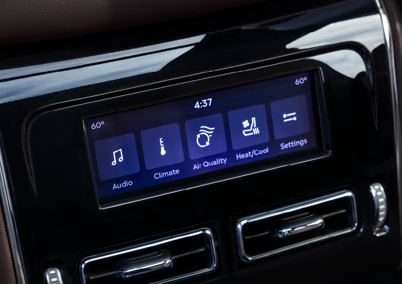 Driver controls like music, temperature, air quality, settings, and heat/cool seats are shown. | Korum Lincoln in Puyallup WA