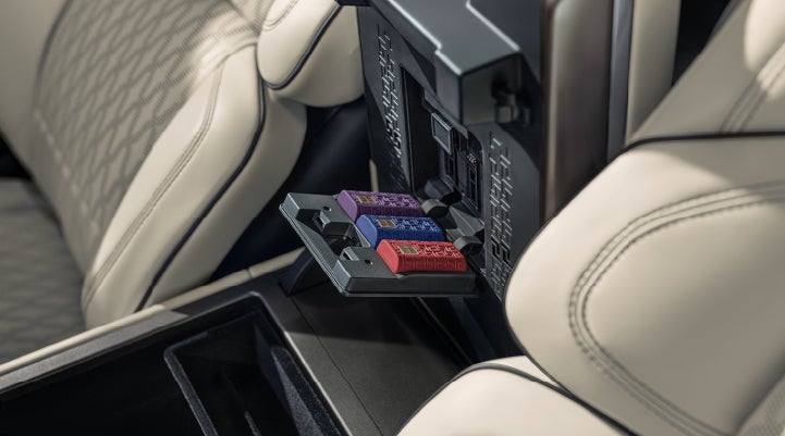 Digital Scent cartridges are shown in the diffuser located in the center arm rest. | Korum Lincoln in Puyallup WA