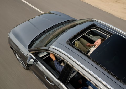 The available panoramic Vista Roof® of a 2027 Lincoln Aviator® SUV is open. | Korum Lincoln in Puyallup WA