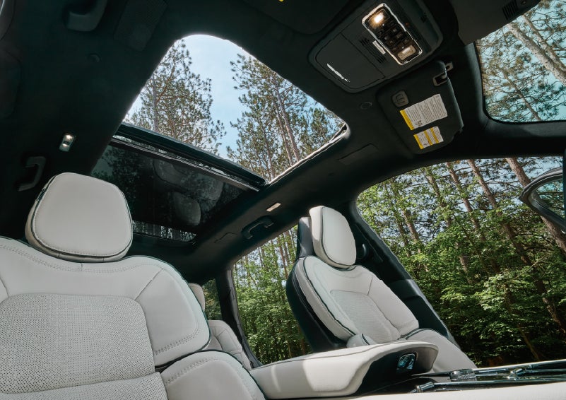 The front seats of a 2027 Lincoln Aviator® Black Label™ SUV | Korum Lincoln in Puyallup WA